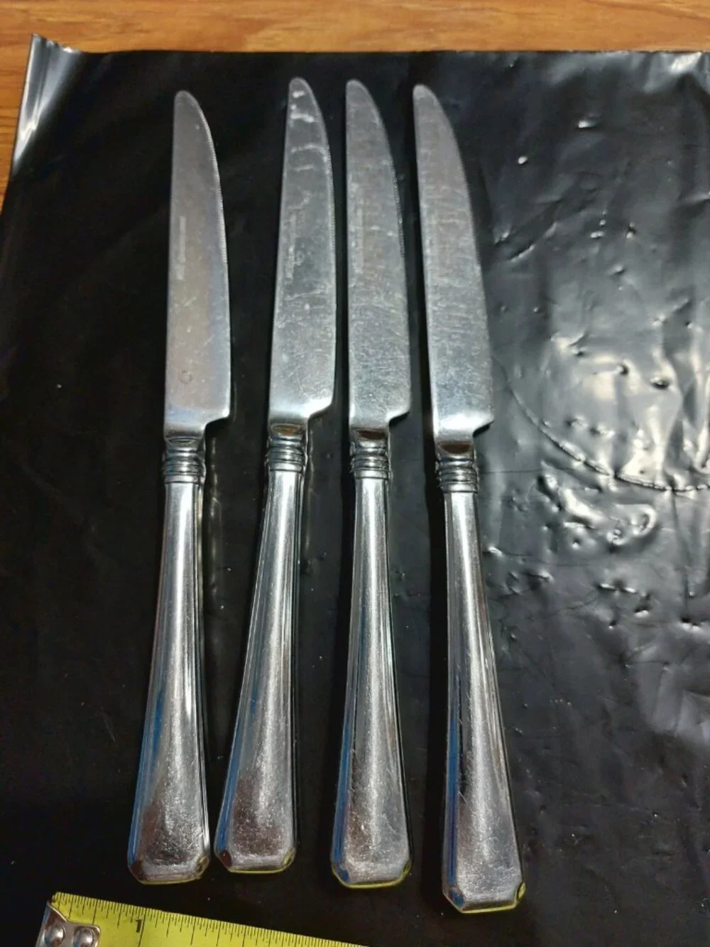 Martha Stewart Stainless Flatware Set Of 4 Knives 8